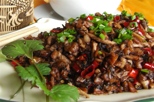 阿毛食府加盟