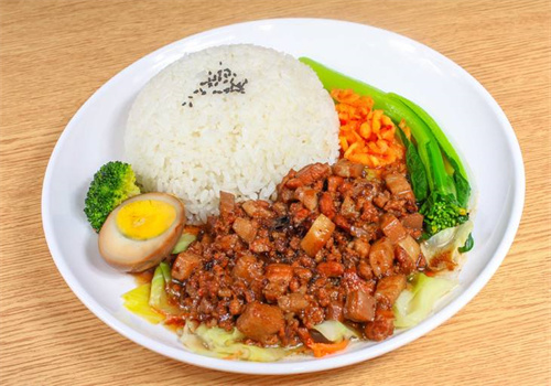 咪飯當家臺灣鹵肉飯加盟