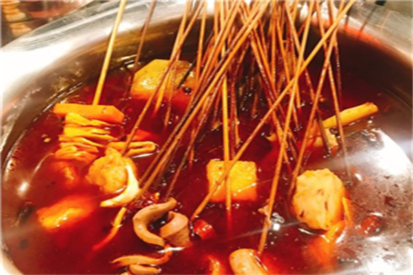 十八子冷鍋串串香加盟