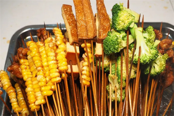 樂食光油炸串串加盟