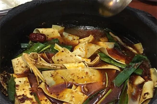零點豆腐皮火鍋加盟