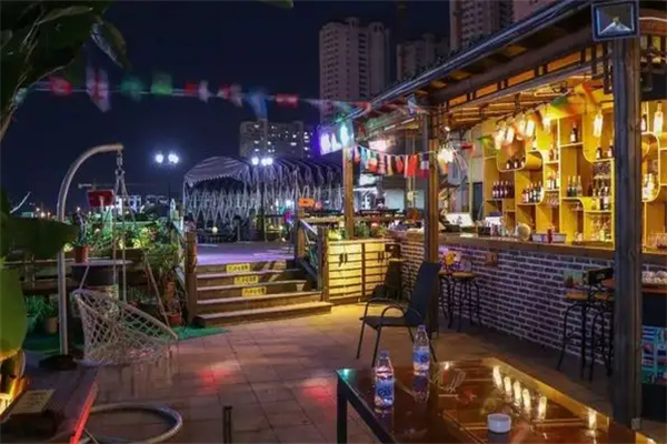 木里小酒館&音樂(lè)餐酒吧加盟