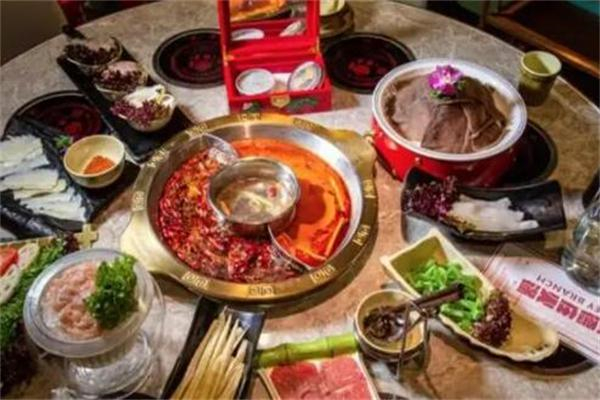 狗羊肉火鍋城加盟