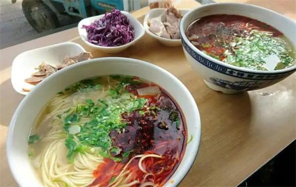 金強(qiáng)牛肉面