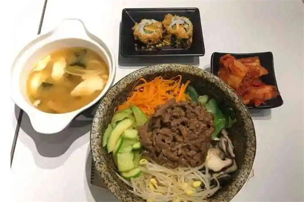 香港肥汁米蘭小鍋米線