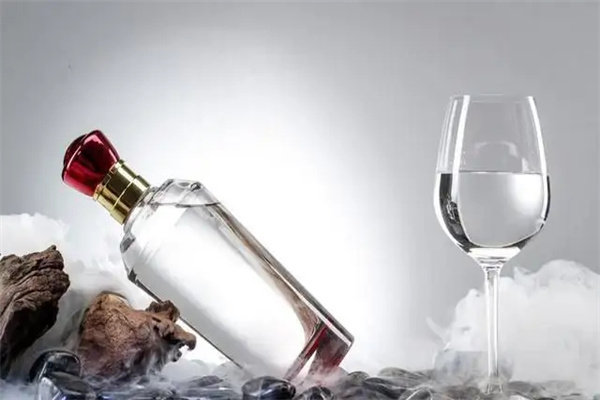 光化特酒業(yè)加盟