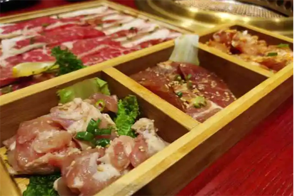 喜牛燒肉加盟