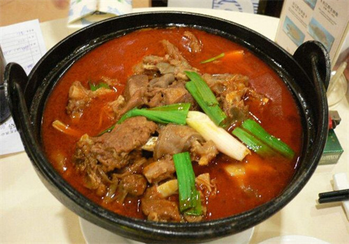 御湘閣紅燜羊肉火鍋加盟