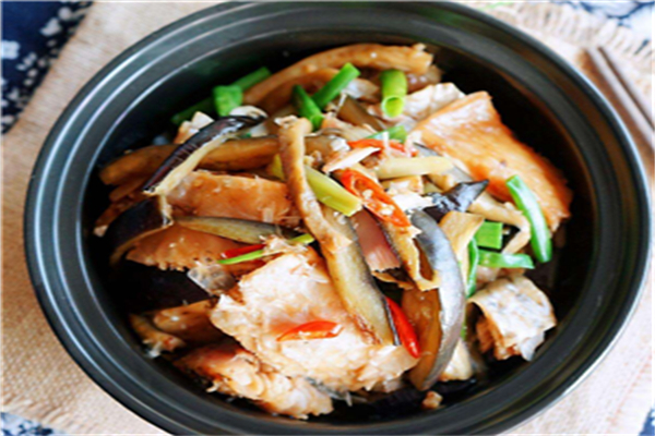 大圣煲秘汁燜鍋加盟