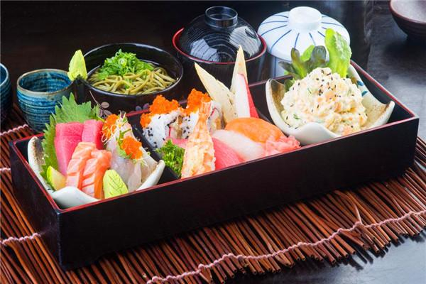 巴打食堂料理