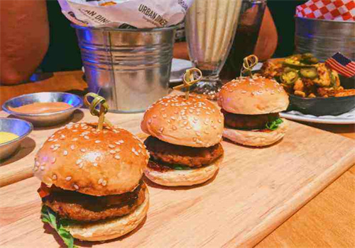 UD BurgerGrill新美式餐廳加盟