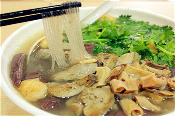 鴨嘴怪鴨血粉絲湯加盟