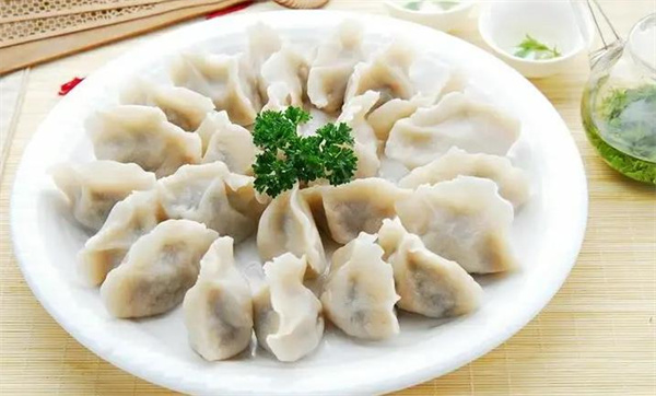錢餃子