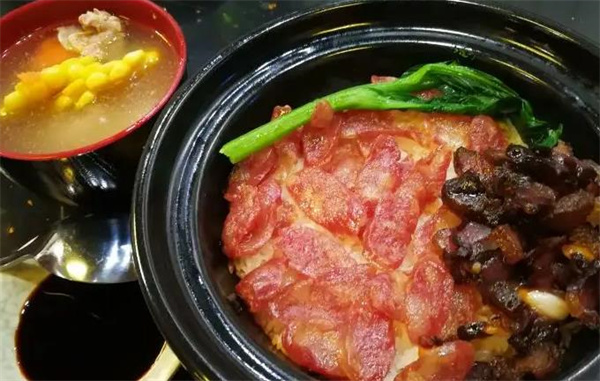 粵一絕煲仔飯