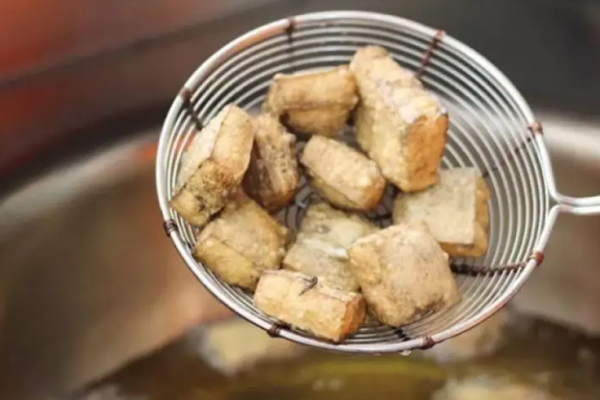 滿街香臭豆腐