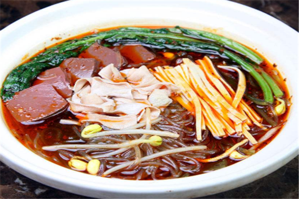 味先知鴨血粉絲湯