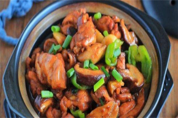 福季緣黃燜雞米飯加盟