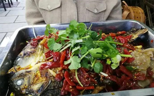小舅母子烤魚