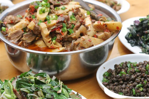 阿亮農(nóng)家菜加盟