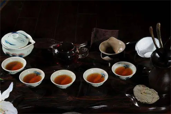 蘭茶藝館加盟