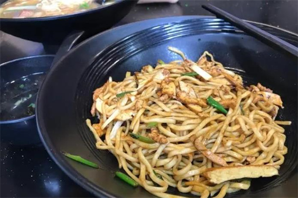 陳記狀元拌面