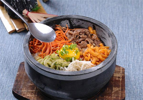 牛尚廚房石鍋拌飯加盟