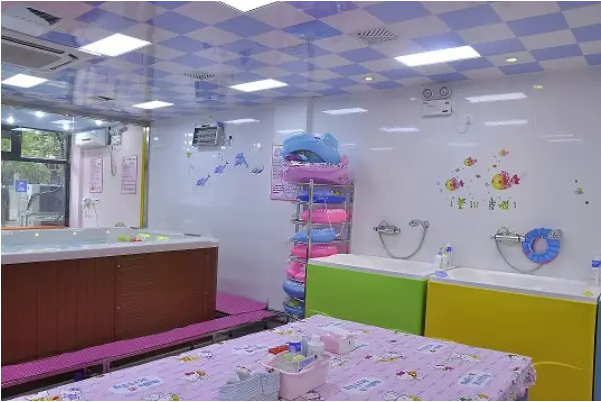 愛baby嬰兒游泳館加盟