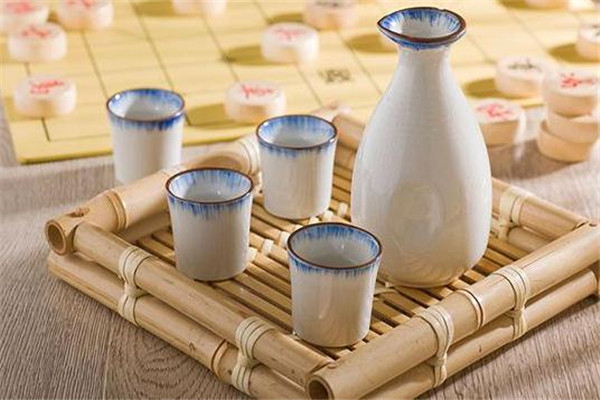 臥龍泉老白干加盟