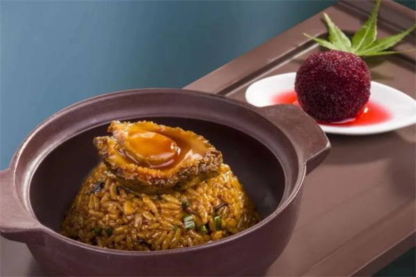 ?？堤U魚燜飯加盟