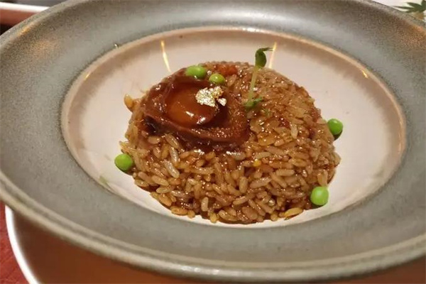 ?？堤U魚燜飯加盟