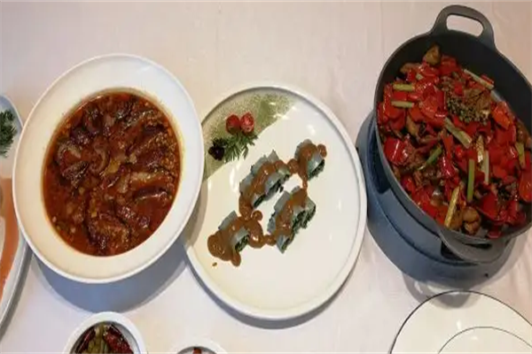 南三集粹菜館