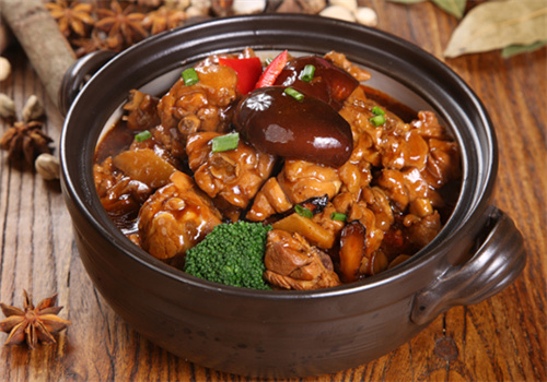 偶遇黃燜雞米飯加盟