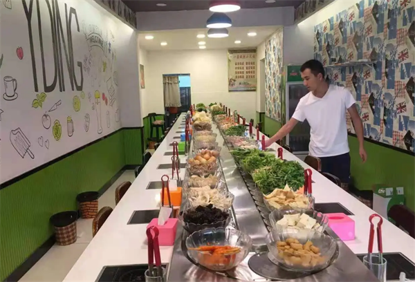 大王串旋轉小火鍋