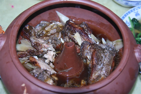 汽鍋魚
