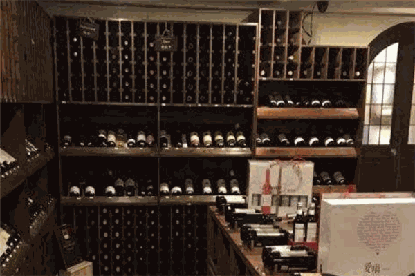 四方紅酒代理