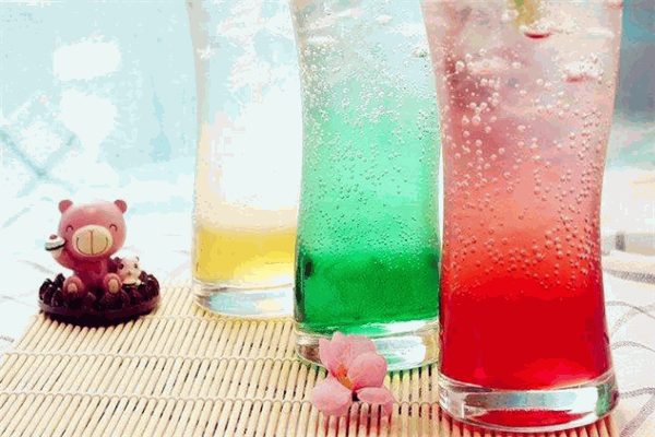 水悠悠奶茶