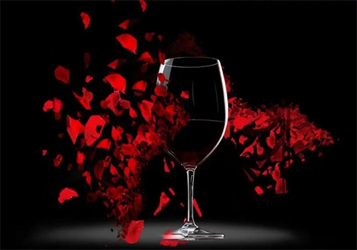 彩巖紅酒加盟