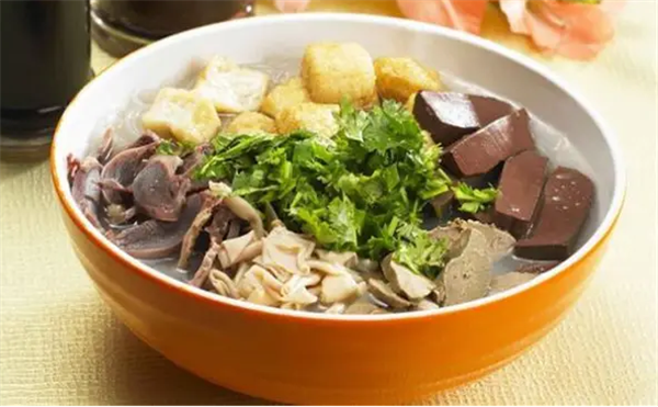 寧創(chuàng)金陵鴨血粉絲湯