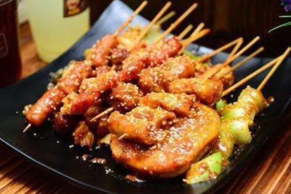 酸菜妹炸串多少錢?