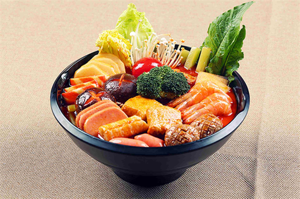 連鎖店麻辣燙費(fèi)用多少？
