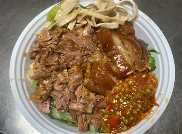 隆江正宗豬腳飯
