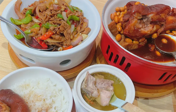 廈門閩南豬腳飯多少錢？