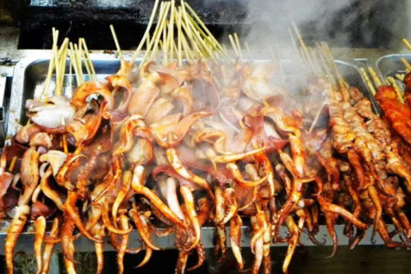 戰(zhàn)東鵬烤魷魚(yú)