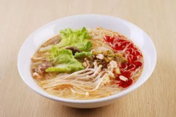 阿芳雞湯米線怎么樣?