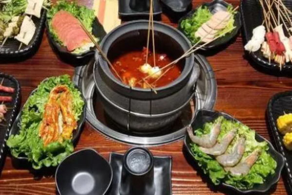 福成泥鍋麻辣串