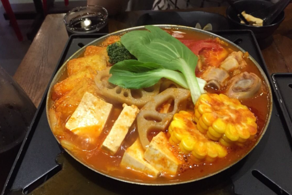 沸點臭臭鍋