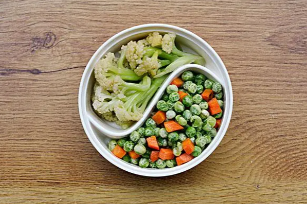 魏蒸外賣(mài)便當(dāng)