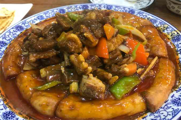 巴達木西域食府