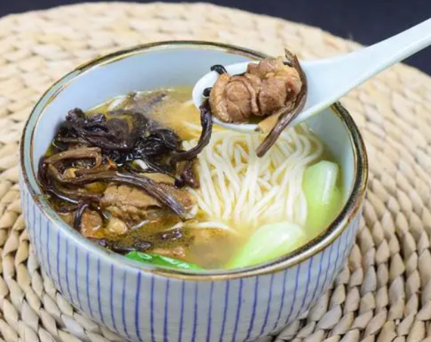 老鴨面館