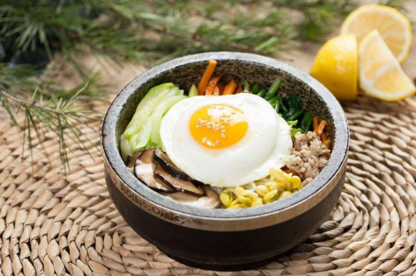 佳木斯石鍋拌飯